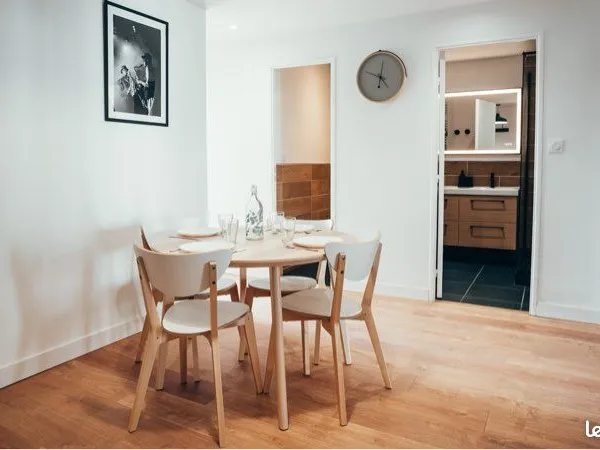 T4 73 m² refait à neuf - Meublé - Clé en main - Loggia - Ascenseur 