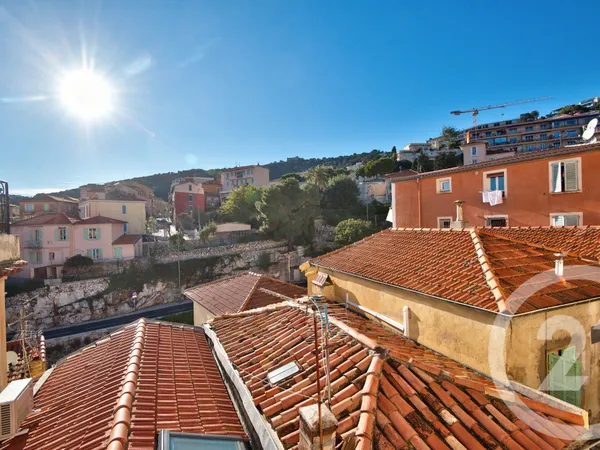 Studio 1 pièce 23 m² 
