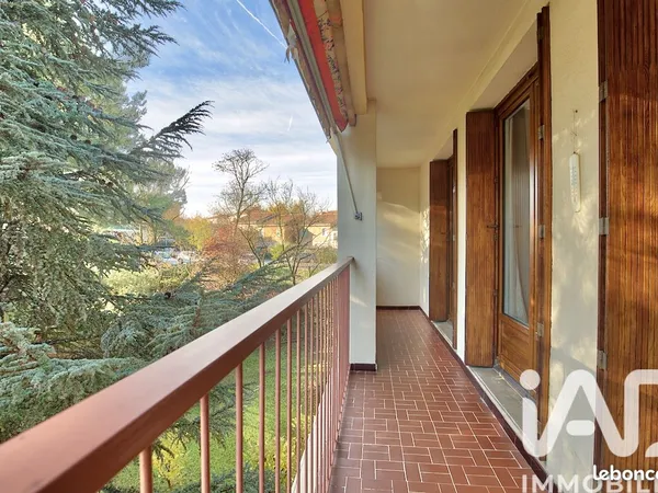 Appartement 3 pièces 63 m² 