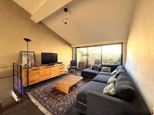 Maison 6 pièces 285 m² 