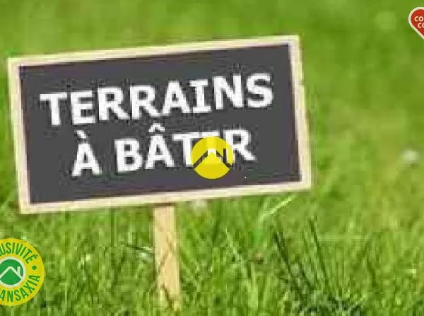 Terrain à bâtir + pré attenant 