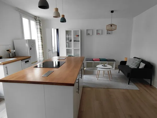Loue T2 43m² Paris 15ème - Appartement ensoleillé et meublé au pied du métro Vaugirard 