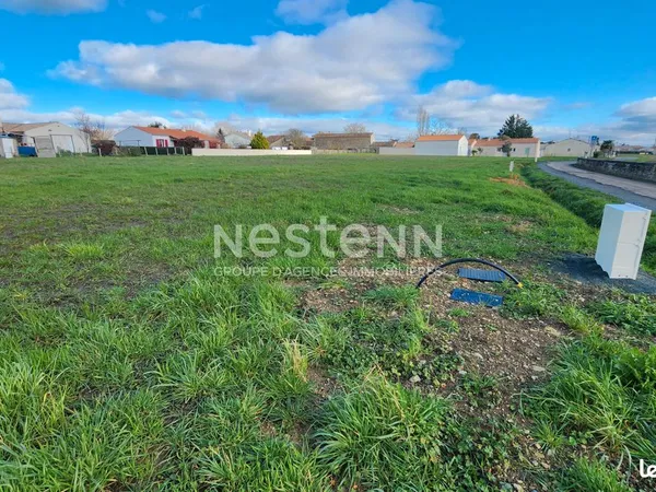 Terrain 1021 m² MAILLE 