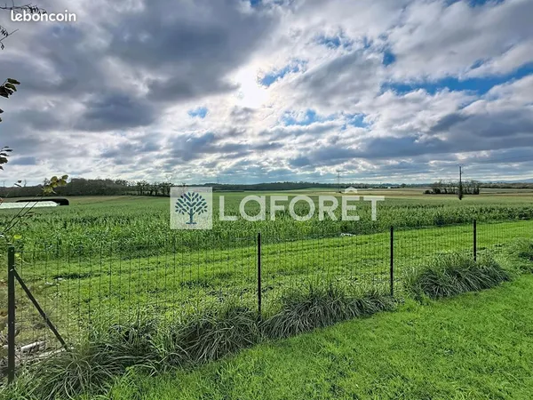 Terrain 845 m² MONTLUEL 