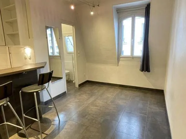 Appartement 1 pièce 17 m² 