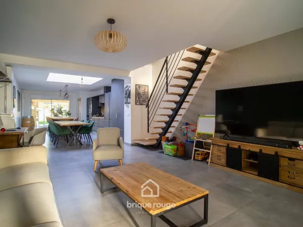 Maison 4 pièces 118 m² 