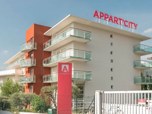 Studio 1 pièce 23 m² 