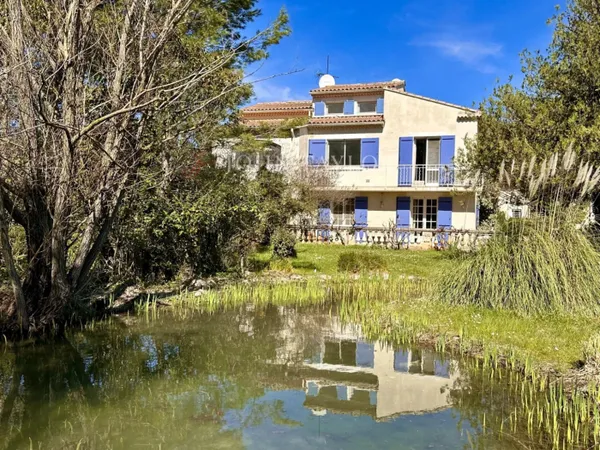 Belle propriété dans le Luberon 