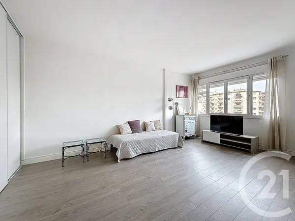 Appartement 1 pièce 35 m² 