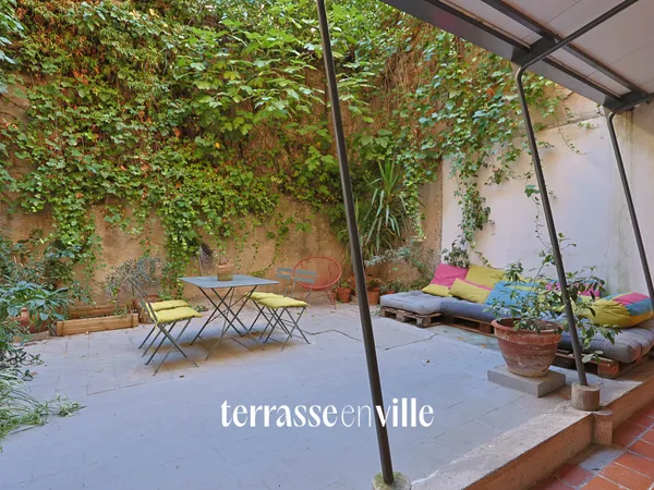 VIEUX-PORT / HÔTEL DE VILLE - T3 - 94m2 - TERRASSE - 520 00 