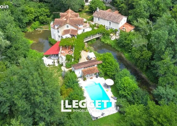 Maison 16 pièces 538 m² 