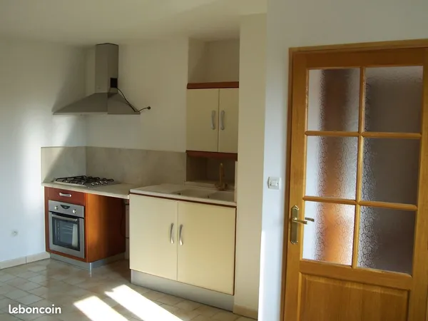 F3 maison de village 
