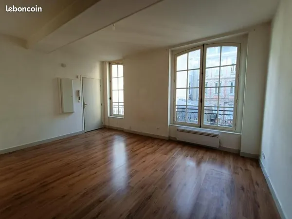 Appartement 1 pièce 30 m² 