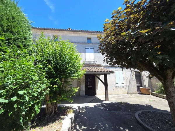 Appartement 5 pièces 149 m² 