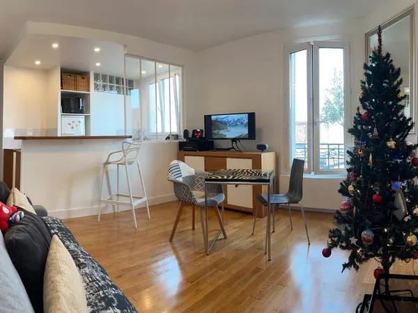 Appartement 2pièces - 38m2 - Clichy à 150m de Paris 