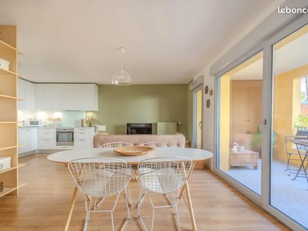 Appartement 4 pièces 80 m² 
