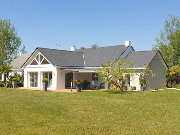 Maison 9 pièces 217 m² 