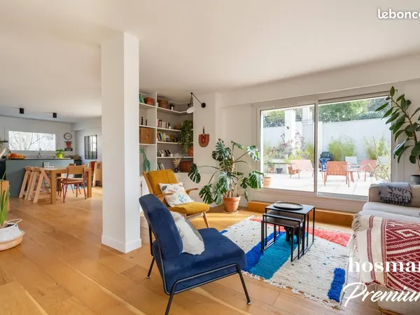 Appartement 6 pièces 211 m² 