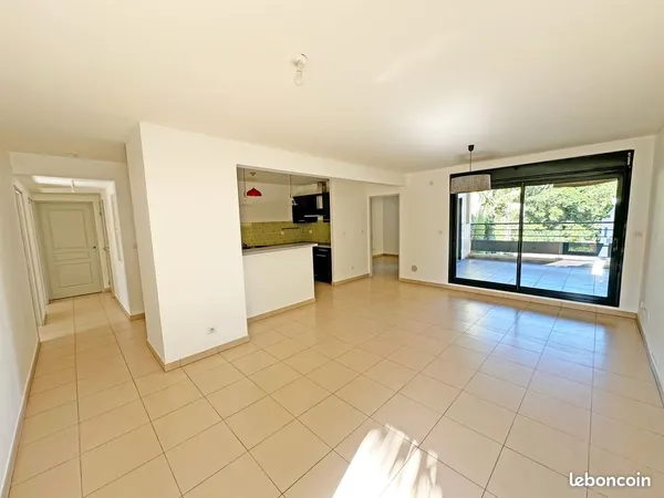 Appartement 4 pièces 76 m² 