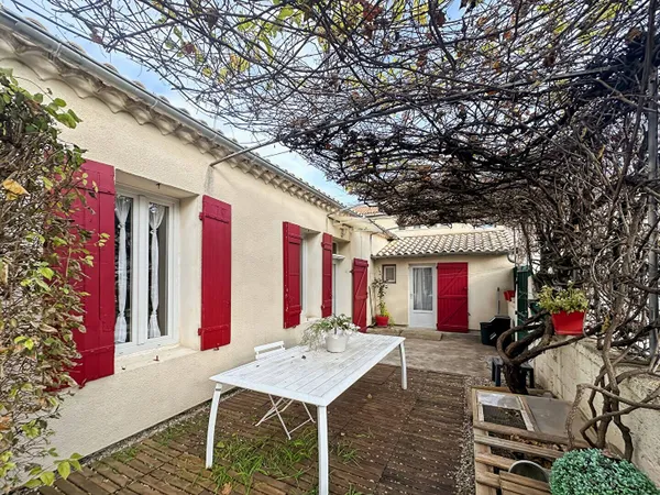Maison de plain-pied 6 pièces 101 m² 