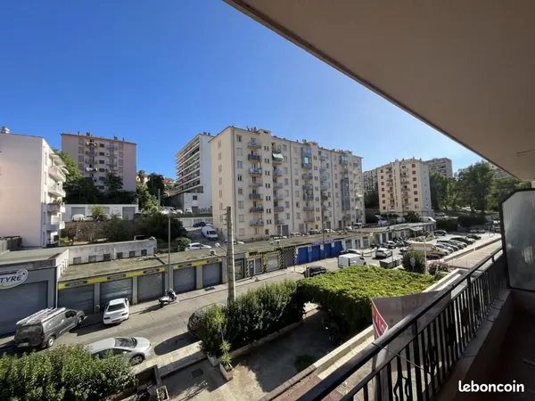 Appartement 3 pièces 73 m² 