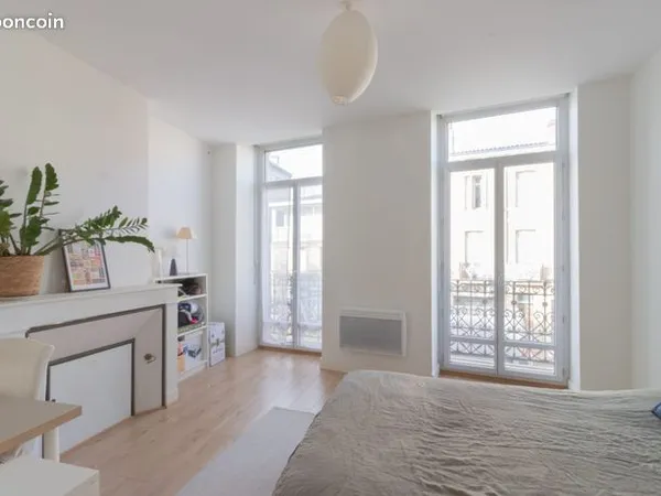 Appartement 4 pièces 85 m² 