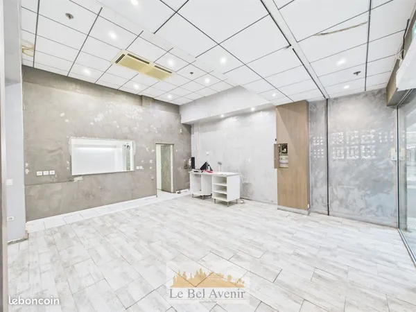 Boutique 50 m² PARIS 