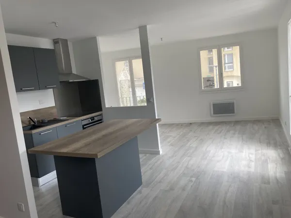 APPARTEMENT T3 EN DUPLEX A TAIN L'HERMITAGE 