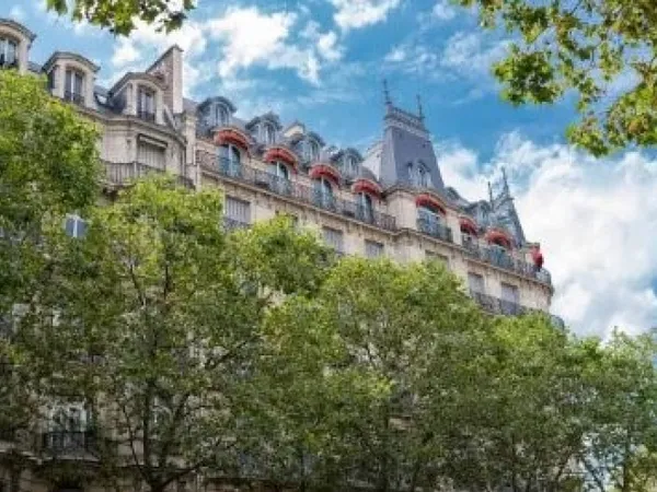 Neuilly sur Seine/ Dulud - Laffitte 