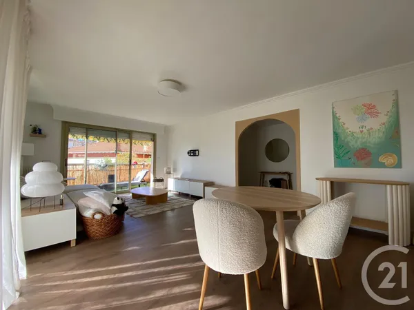 Appartement 3 pièces 72 m² 