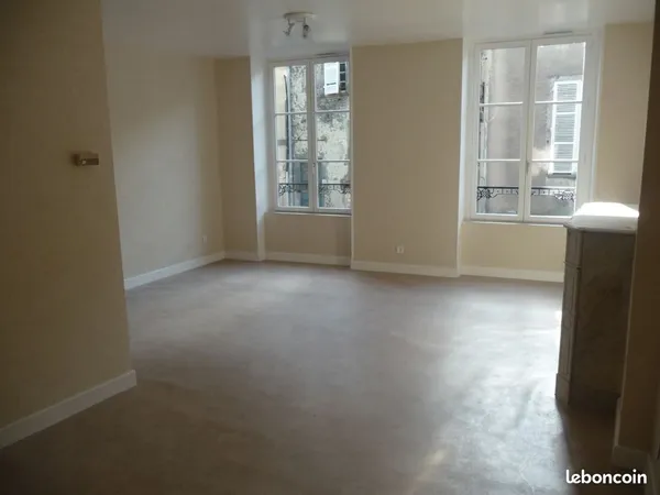 Appartement Location Riom 2p 51m² 495€