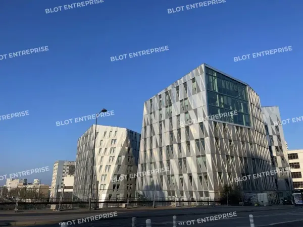 A LOUER - BUREAUX - RENNES GARE - 305 m² 