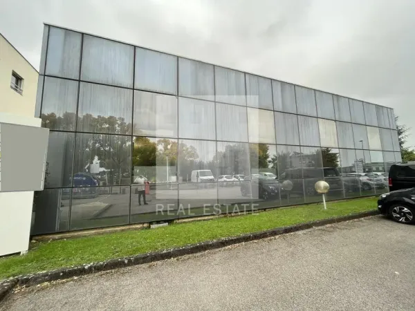 BUREAUX A LOUER 