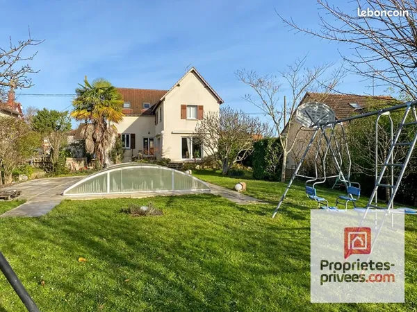 Maison 10 pièces 156 m² 