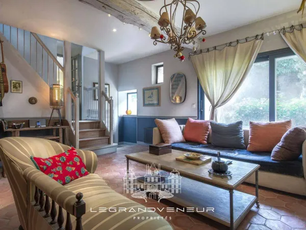 Maison 8 pièces 168 m² 