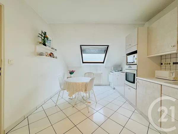 Appartement 4 pièces 107 m² 