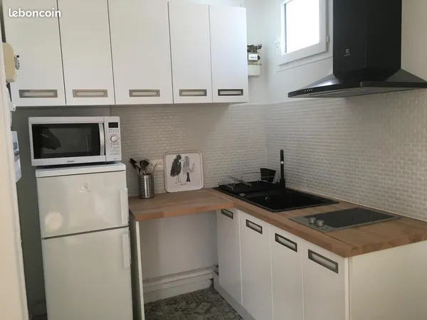 Studio meublé à louer Paris 17eme 