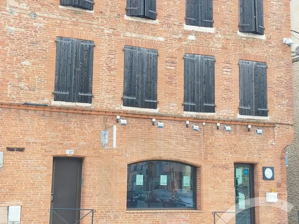 Local commercial 69 m² 