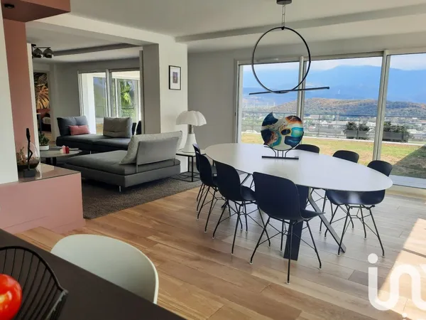 Vente Maison/villa 6 pièces 