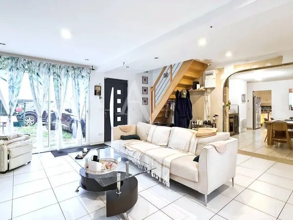 Maison 6 pièces 120 m² 