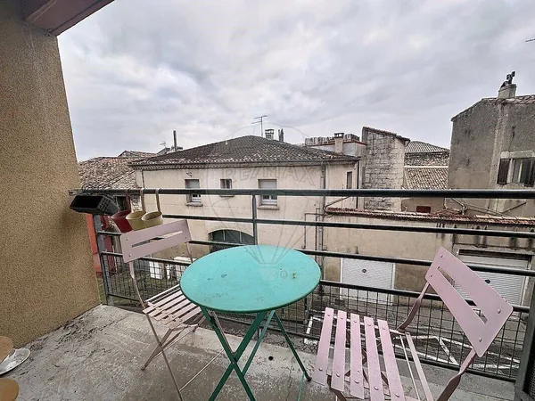 Studio 1 pièce 17 m² 