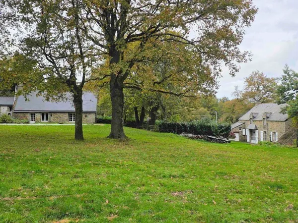 Maison 10 pièces 225 m² 