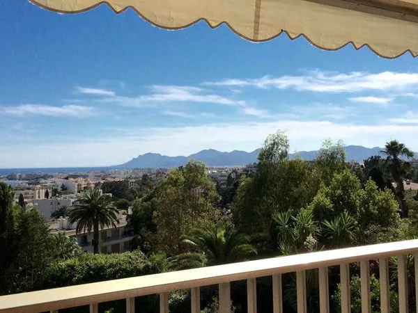 Loue T4 à Cannes - 100m² - quartier Californie 
