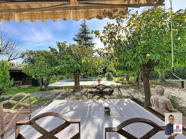 Villa 5 pièces 159 m² 