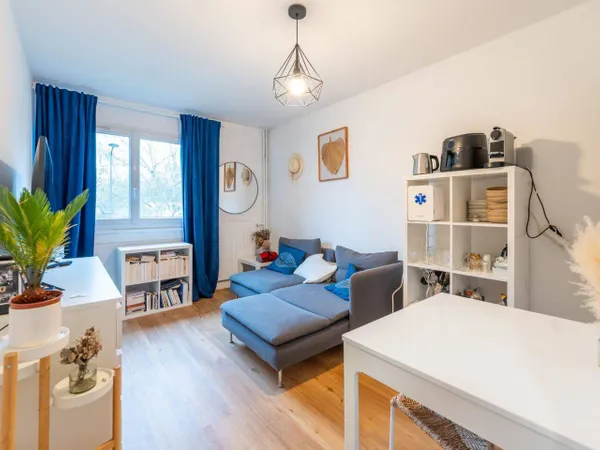 Duplex 4 pièces 76 m² 