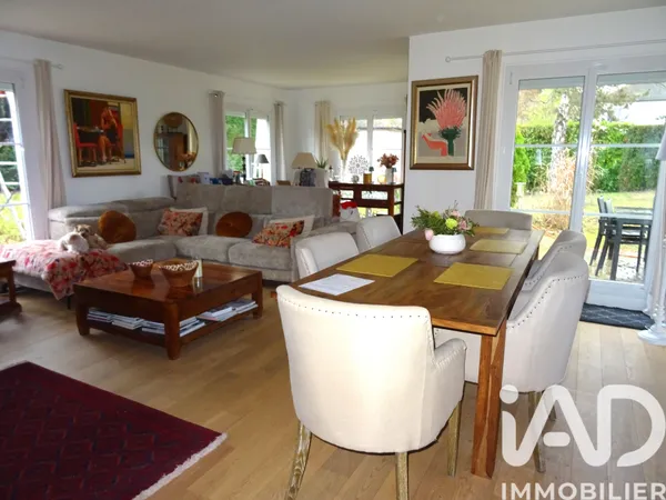 Maison 5 pièces 144 m² 