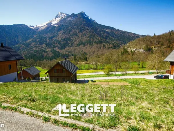 Terrain 589 m² Le Chatelard 