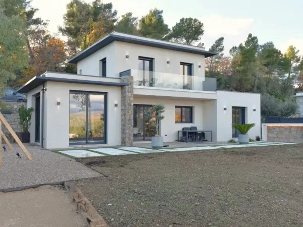 Belle vue dégagée Villa contemporaine de 165 m² avec 3 chambres 