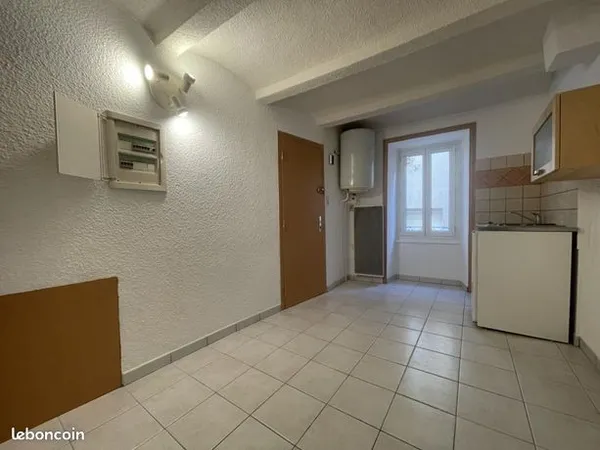 Appartement 1 pièce 15 m² 