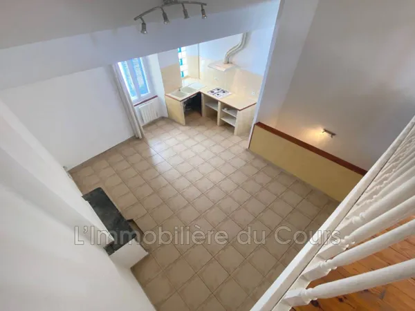 Studio 1 pièce 34 m² 